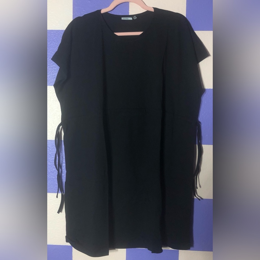 NWT ASOS Maternity Jersey Tee Beach Coverup in Black - Size 10